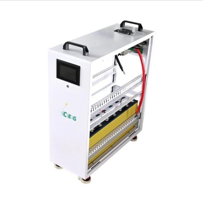 Box verticale CEG con celle LiFePO4 in posizione verticale