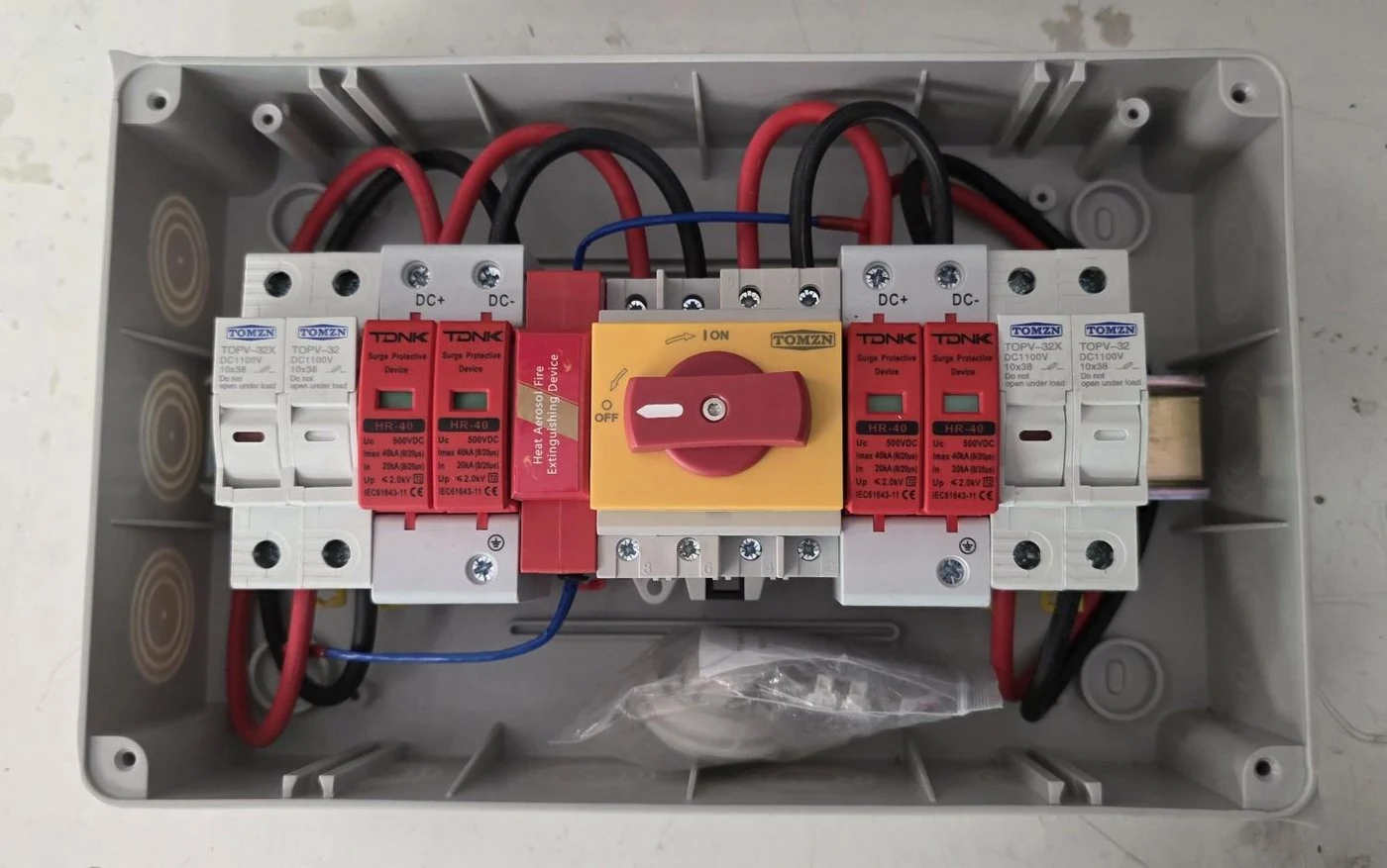 Quadro DC
